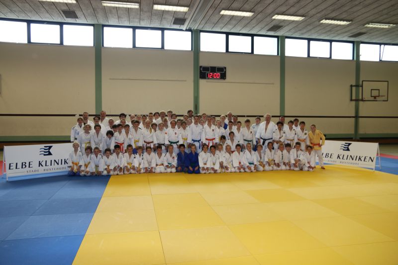 tl_files/judoka_stade/2015/Bilder/Bundesliga/Frauen_Maenner/2015 06 Kaderlehrgang Gruppenfoto.JPG